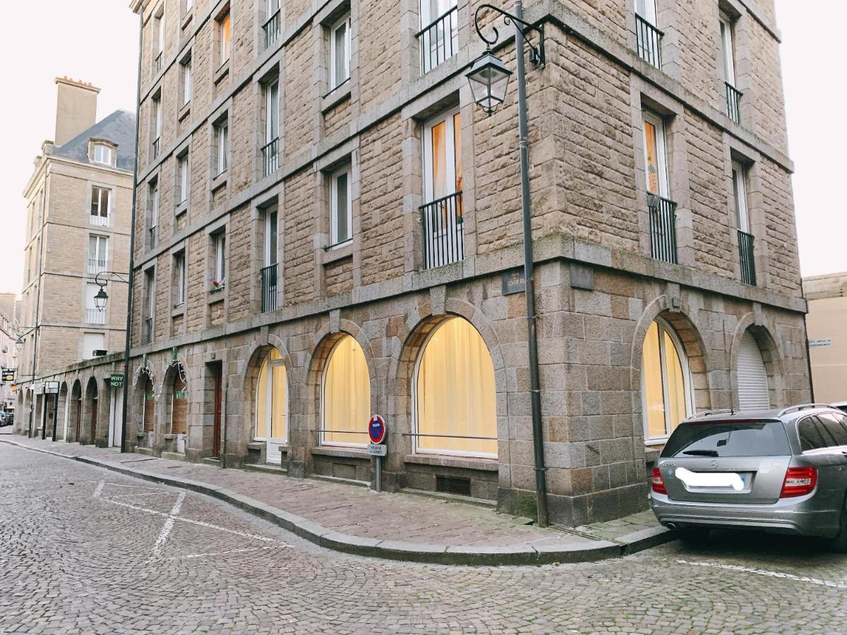 Appartement de 60 m2 tout juste rénové à Saint Malo Intra-Muros Exterior foto