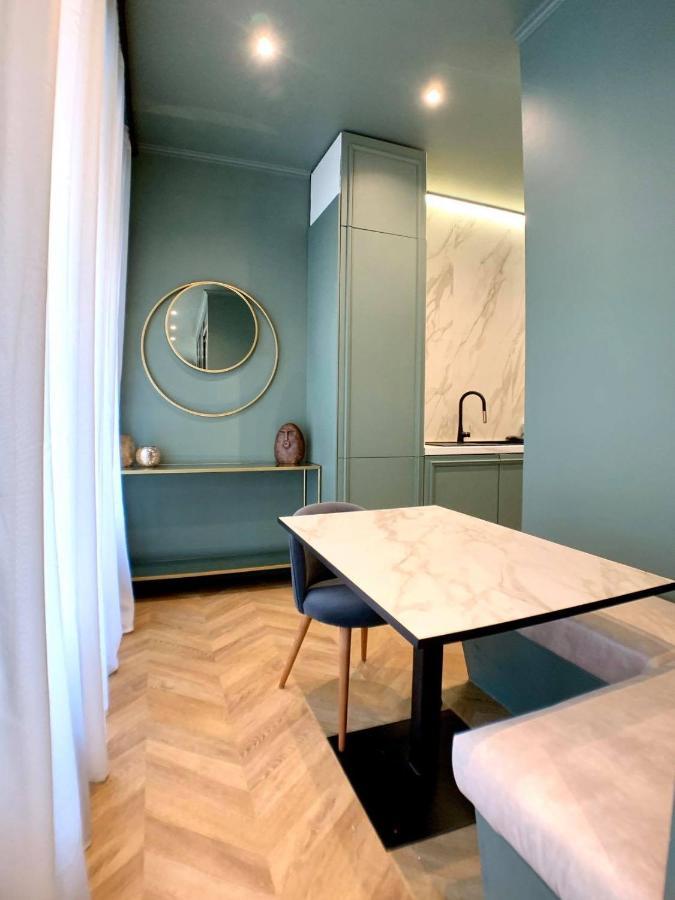Appartement de 60 m2 tout juste rénové à Saint Malo Intra-Muros Exterior foto